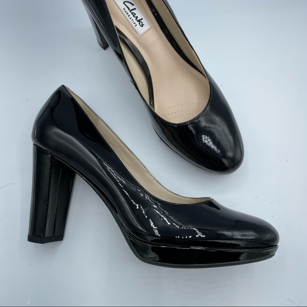 Clarks Black Patent Leather Classic Pumps Heels 7